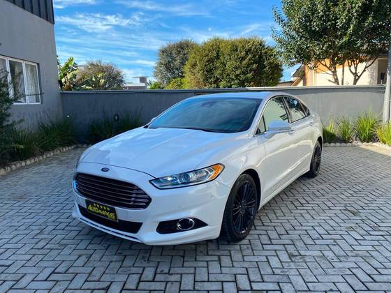 FORD FUSION 2.0 TITANIUM AWD 16V GASOLINA 4P AUTOMÁTICO FORD FUSION 2.0 TITANIUM AWD 16V GASOLINA 4P AUTOMÁTICO